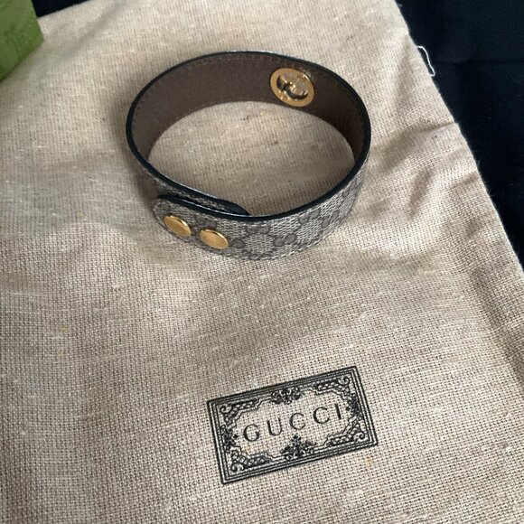 Gucci Trademark Beige GG Supreme Leather Bracelet - Picture 2 of 4